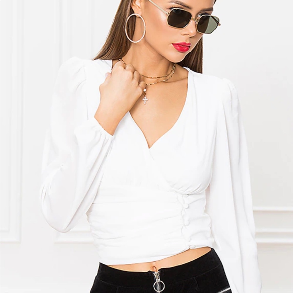 Sasha Wrap Top in White superdown